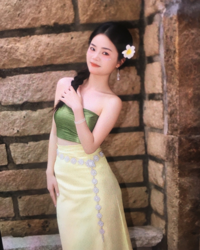 丫头的第六张照片--上杭认干亲服务网